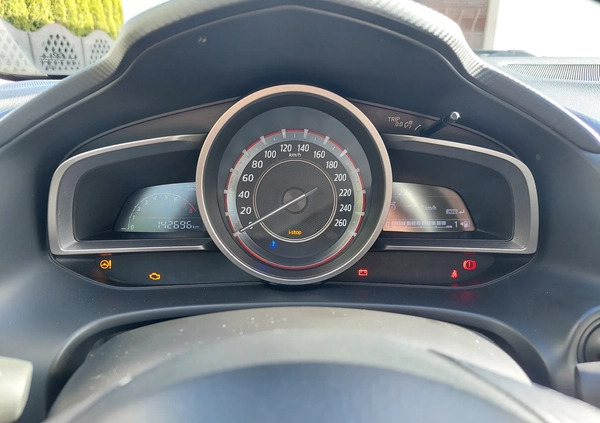Mazda 3 cena 53000 przebieg: 142000, rok produkcji 2016 z Łask małe 596